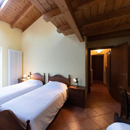 Casa Vacanze Da Edo شقة فندقية