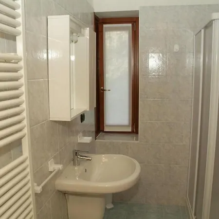 Casa Vacanze Da Edo מלון דירות