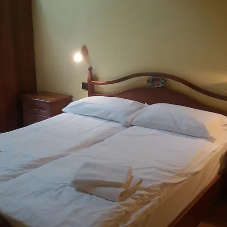Ξενοδοχείο με διαμερίσματα Casa Vacanze Da Edo Civate